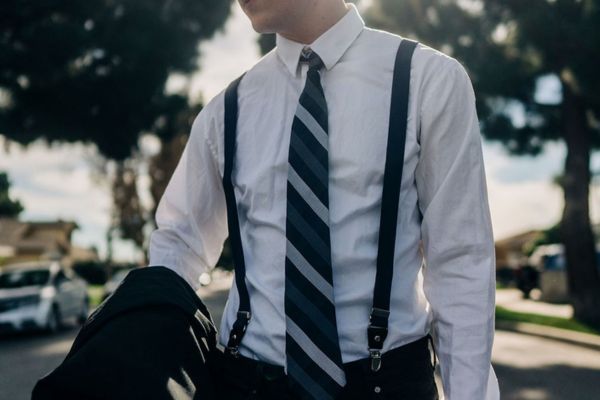 How To Wear Suspenders